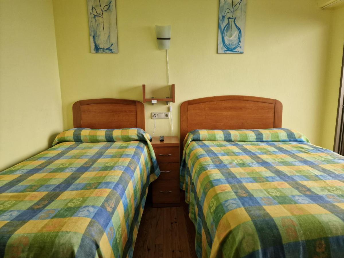 Pension Tximistarri San Sebastián Exteriör bild