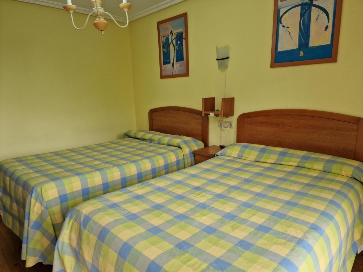 Pension Tximistarri San Sebastián Exteriör bild