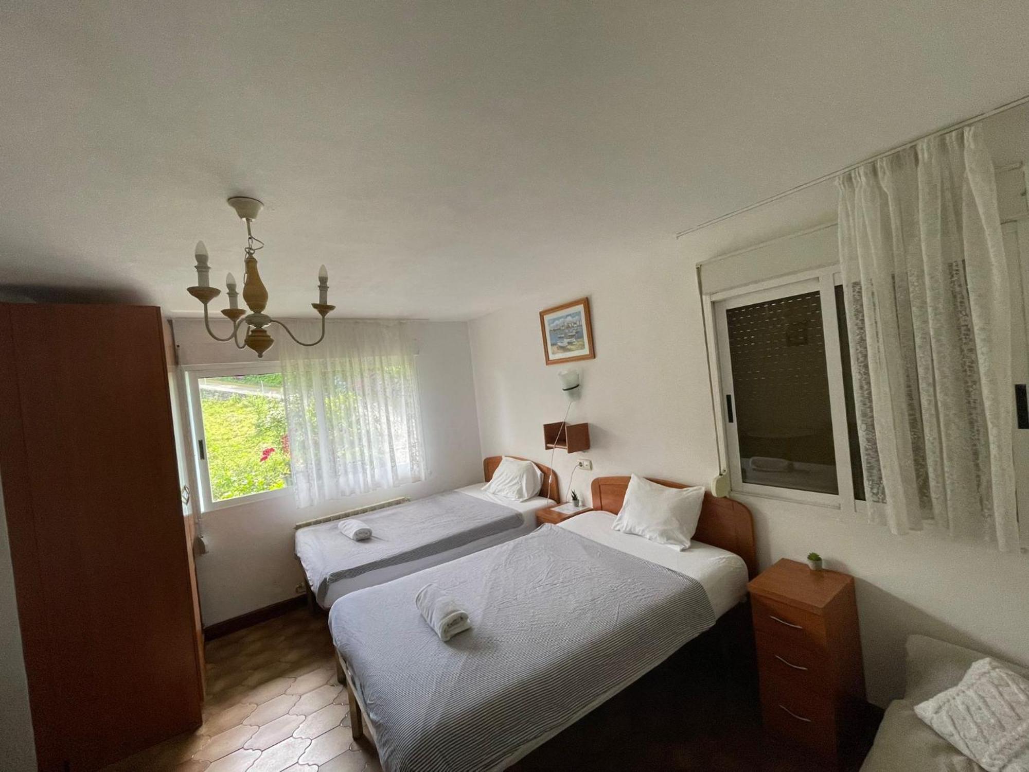 Pension Tximistarri San Sebastián Exteriör bild